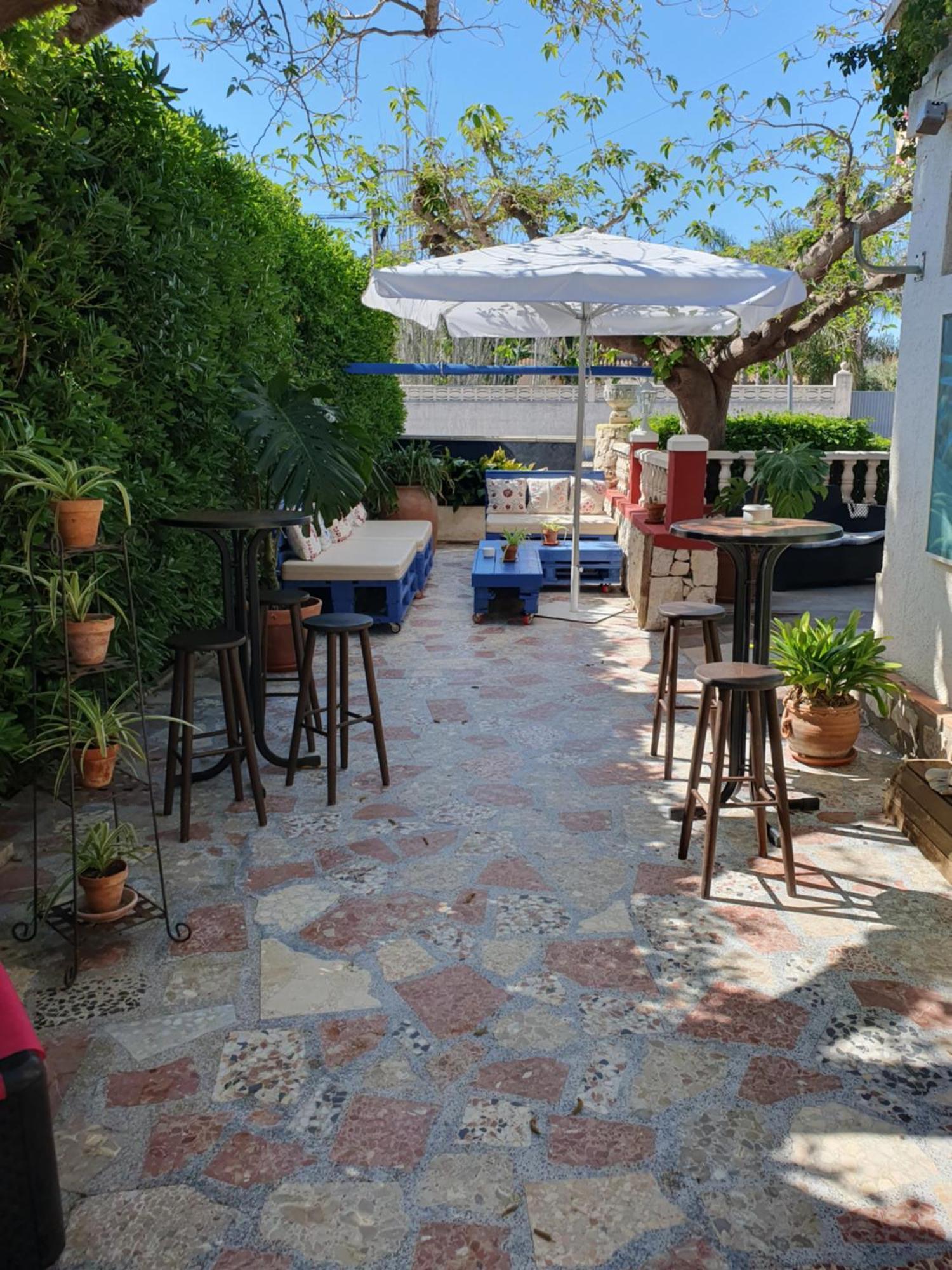 Hostal Mi Campana Denia Exterior photo